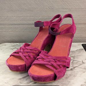 Donald Pliner Pink/Fuschia Suede Women's Wedge Heel Sandals with Rivets Size 9M